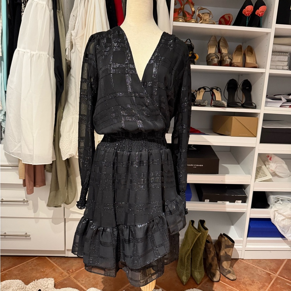Michael Kors Black and Silver Long Sleeve V-Neck Cocktail Dress